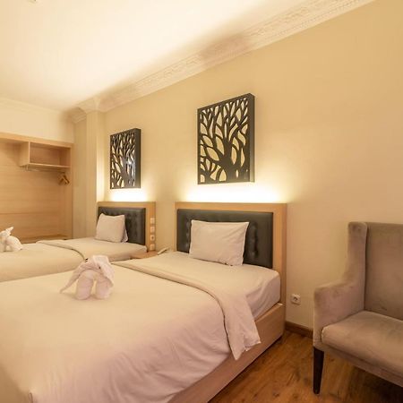 D'Salvatore Boutique Hotel Yogyakarta Maguwo Luaran gambar