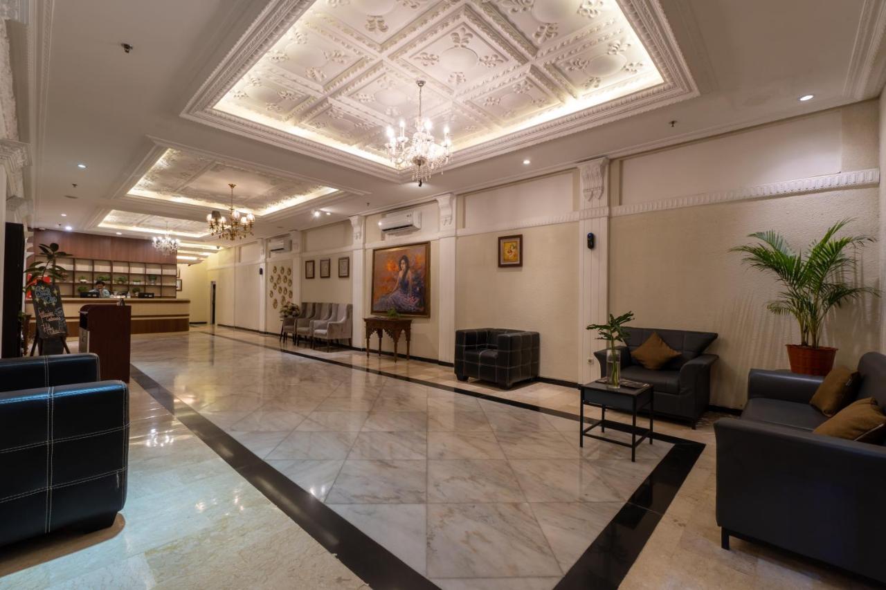 D'Salvatore Boutique Hotel Yogyakarta Maguwo Luaran gambar