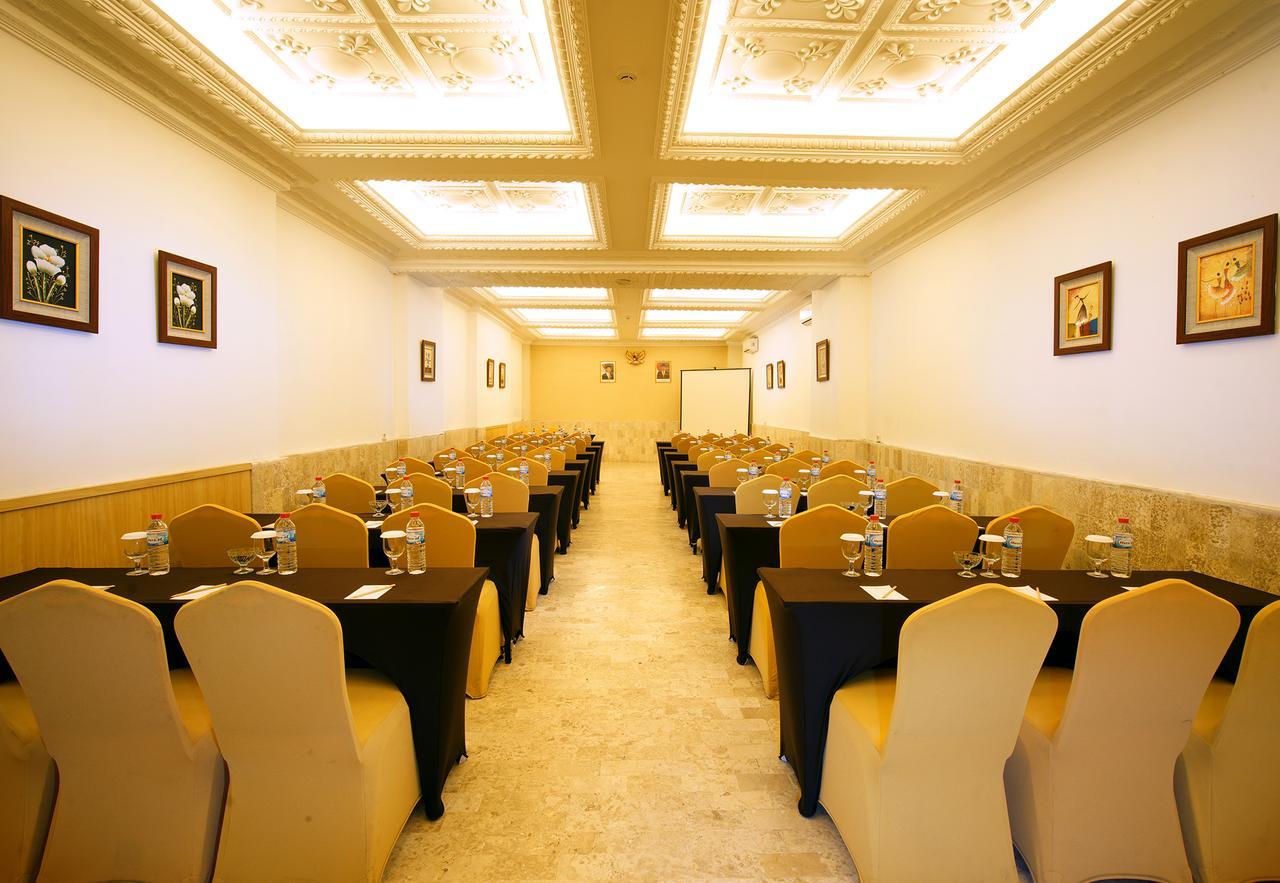D'Salvatore Boutique Hotel Yogyakarta Maguwo Luaran gambar